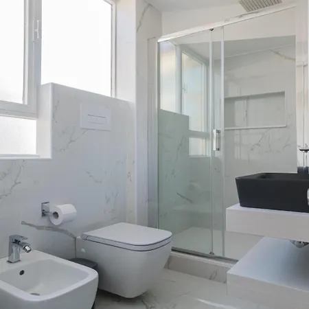 לינה וארוחת בוקר Damagi